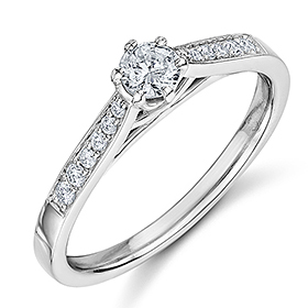 Diamond solitaire ring